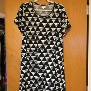 Lularoe Carly
